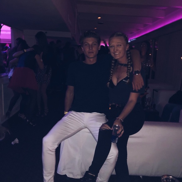 Meet your Posher, Charles - Picture 4 of 6